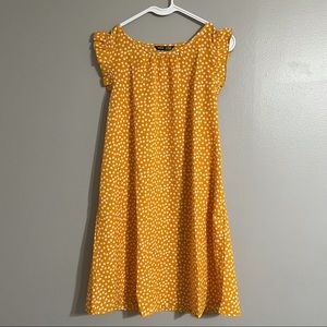 yellow & white flowered dress